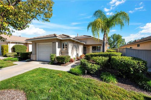 40252 Via Aguadulce, Murrieta, CA, 92562 | Card Image