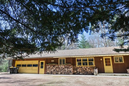 4171 N Bay Rd, Rhinelander, WI, 54501-9372 | Card Image