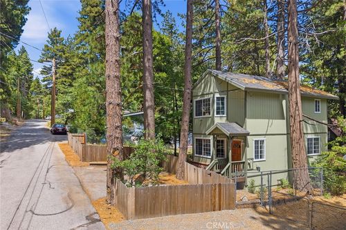 2543 Whispering Pines Dr, Running Springs, CA, 92382 | Card Image