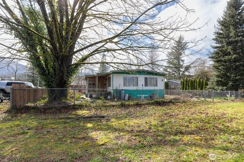 115 6th St, Gold Bar, WA, 98251-9019 | Card Image