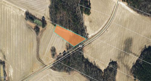 7 Mitchell Rd, Lillington, NC, 27546-7105 | Card Image