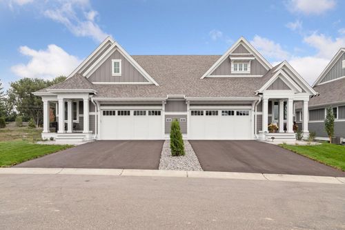 79 Spring Farm Rd, North Oaks, MN, 55127-2100 | Card Image