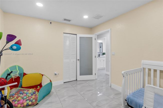 24260 Sw 129 Th Path, House other with 3 bedrooms, 1 bathrooms and null parking in Homestead FL | Image 16