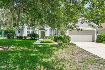 8645 Ethans Glen Terrace, House other with 4 bedrooms, 2 bathrooms and null parking in Jacksonville FL | Image 1