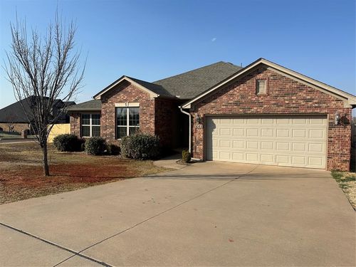 605 Carolyn Ridge Rd, Norman, OK, 73071-9411 | Card Image