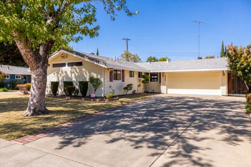 2744 Los Amigos Drive, Rancho Cordova, CA, 95670 | Card Image