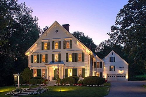 22 High Street, Camden, ME, 04843 | Card Image