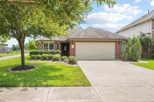 21446 Kirsten Falls Dr, Porter, TX, 77365-8814 | Card Image