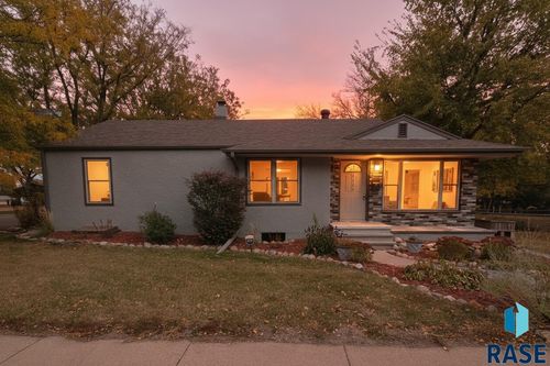 1720 N Mable Ave Avenue, Sioux Falls, SD, 57103 | Card Image