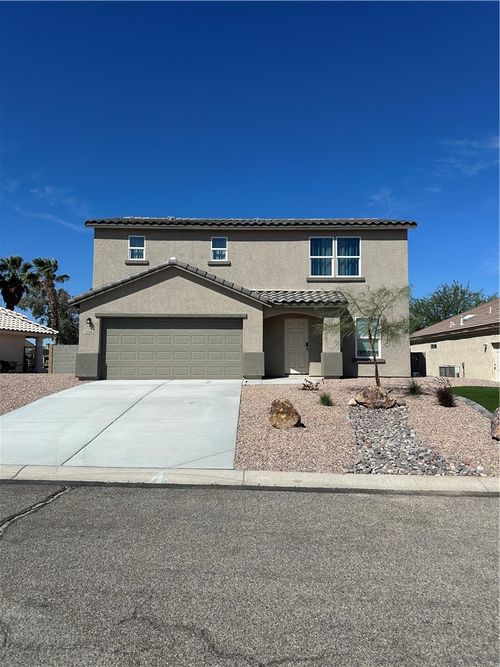 2154 E Crystal Dr, Fort Mohave, AZ, 86426-8840 | Card Image