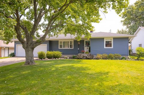 173 Terra Ln, Amherst, OH, 44001-1645 | Card Image