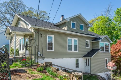 23 Highland Ave, Netcong, NJ, 07857-1209 | Card Image