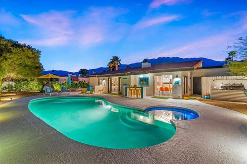 1862 N Nogales Way, Palm Springs, CA, 92262-3354 | Card Image