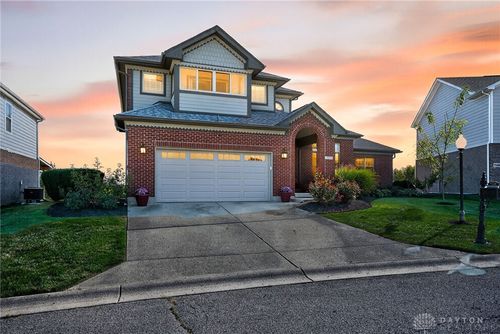 7132 Cierra Dr, Clayton, OH, 45315-7919 | Card Image