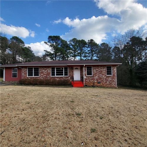 592 Allgood Rd, Stone Mountain, GA, 30083-4577 | Card Image