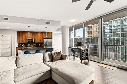 unit-909-1080 Peachtree St Ne, Atlanta, GA, 30309-6807 | Card Image