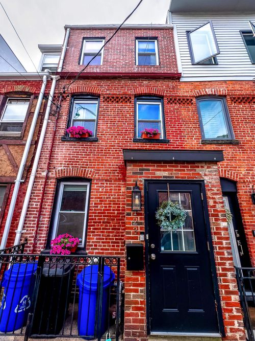 123 Willow Ter, Hoboken, NJ, 07030-2847 | Card Image