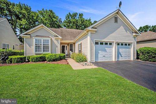 102 Springmill Dr, MIDDLETOWN, DE, 19709-5800 | Card Image