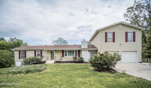 624 Tate Trotter Rd, Powell, TN, 37849-3133 | Card Image