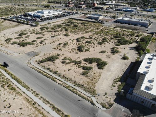 14520 Bill Newkirk Way, Horizon City, TX, 79928 | Card Image