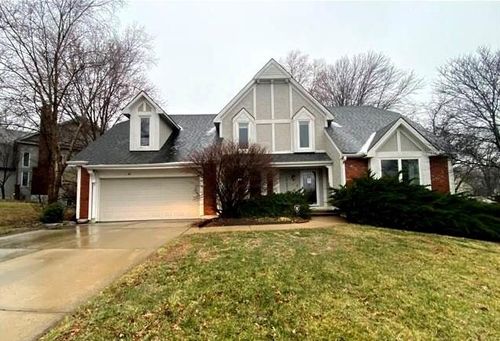 10631 W 109th St, Overland Park, KS, 66210-1354 | Card Image
