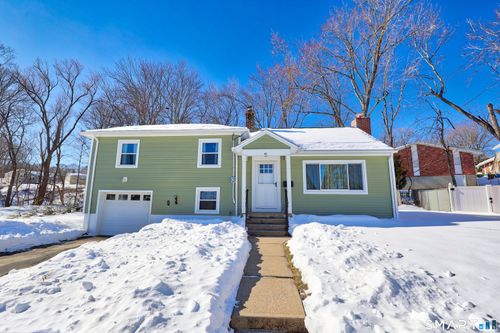 41 Sunnybrook Bnd, Waterbury, CT, 06708-1514 | Card Image