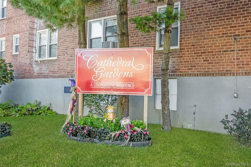 apt-2d-22 Mulford Pl, Hempstead, NY, 11550-2110 | Card Image