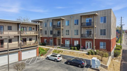 863 Flynn St, Chattanooga, TN, 37403-2645 | Card Image