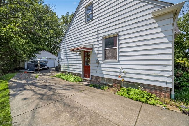 29234 Grand Boulevard, House other with 3 bedrooms, 2 bathrooms and null parking in Wickliffe OH | Image 28