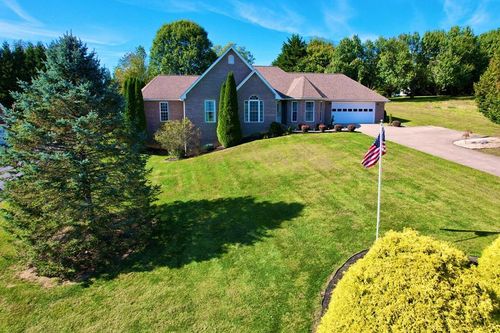 32582 Spring Crest Dr, Glade Spring, VA, 24340-5093 | Card Image