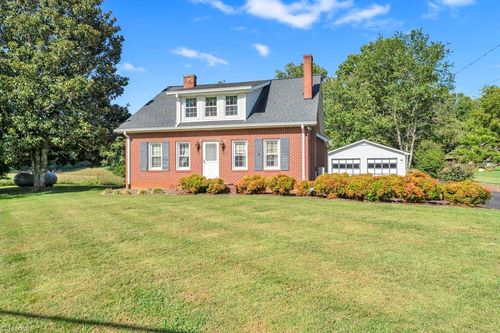 1664 Moravian Mill Rd, Moravian Falls, NC, 28654 | Card Image