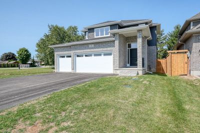 91 Graydon Dr, House other with 3 bedrooms, 2 bathrooms and 6 parking in Mount Elgin ON | Image 2