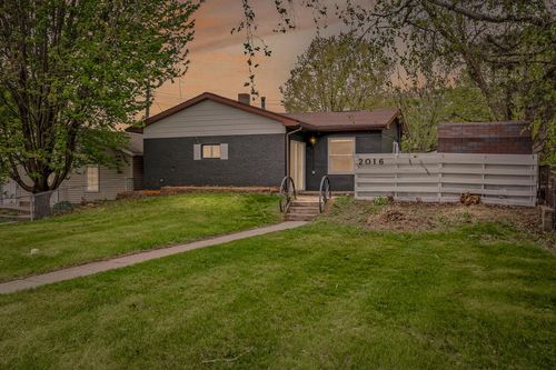 2016 21st Place S, La Crosse, WI, 54601 | Card Image