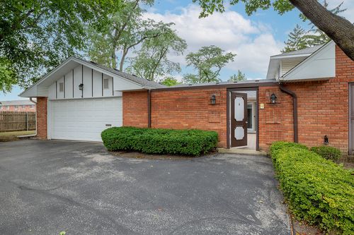 4 Harrogate On Oxford, Rolling Meadows, IL, 60008-1913 | Card Image