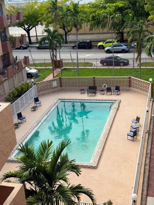 504c-1630 W 46th St, Hialeah, FL, 33012-2869 | Card Image