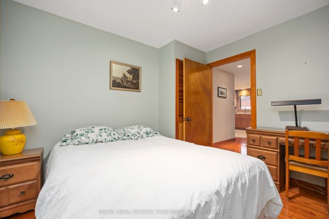 1311 Lakeshore Rd, House other with 3 bedrooms, 2 bathrooms and 4 parking in Sarnia ON | Image 23