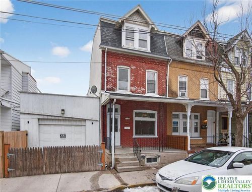 608 Park St, Allentown, PA, 18102-1678 | Card Image