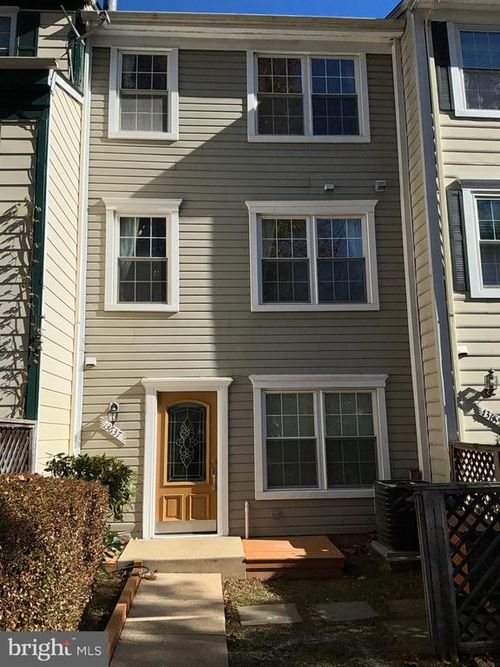 18-13637 Winterspoon Ln, GERMANTOWN, MD, 20874-2636 | Card Image