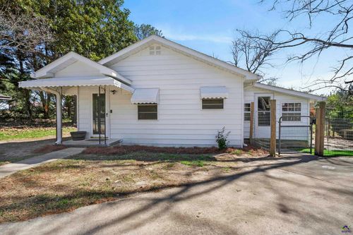 3156 Peach Pkwy, Fort valley, GA, 31030-8122 | Card Image