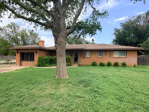1210 Garland St, Plainview, TX, 79072-4622 | Card Image