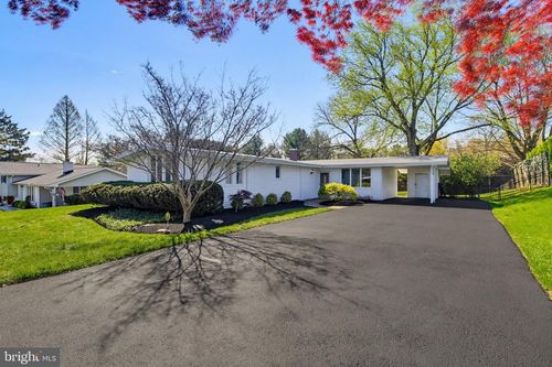 3415 Manor Hill Rd, PIKESVILLE, MD, 21208-1825 | Card Image