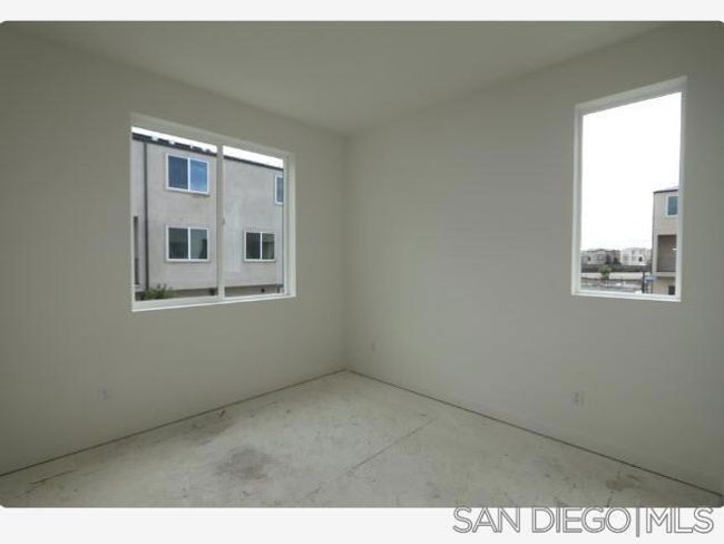 UNIT-61 - 5355 Seacliff Pl, Condo with 3 bedrooms, 2 bathrooms and 2 parking in San Diego CA | Image 10