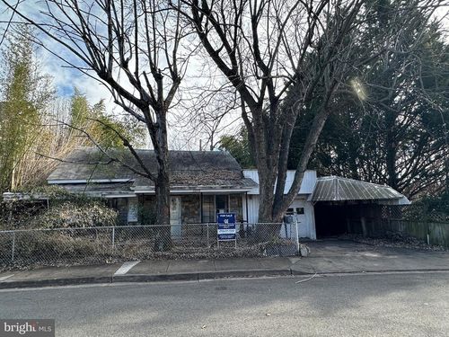 3970 26th St N, ARLINGTON, VA, 22207-5203 | Card Image