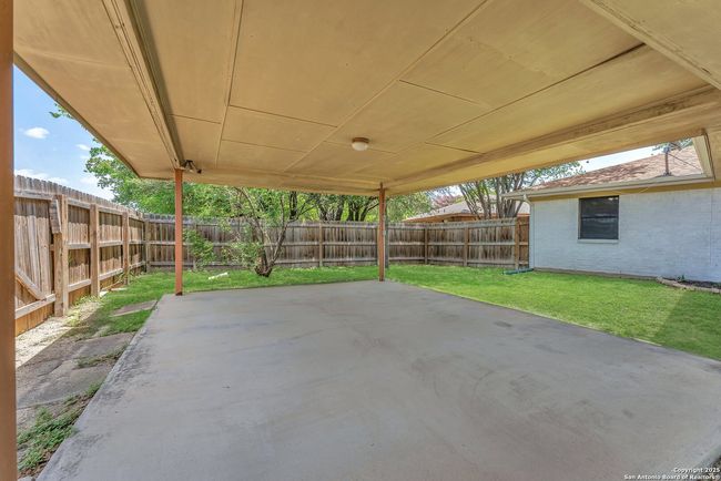 139 Navajo Cir, House other with 3 bedrooms, 1 bathrooms and null parking in Cibolo TX | Image 32