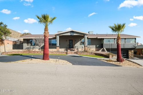 2515 Memphis Ave, El Paso, TX, 79930-1825 | Card Image