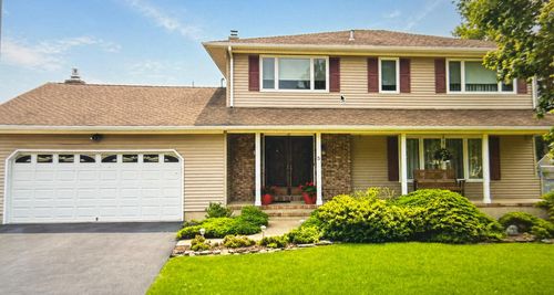 5 Ray Dwier Dr, Hamilton, NJ, 08690-1807 | Card Image