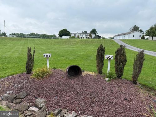 472 Scotch Pine Rd, DILLSBURG, PA, 17019-9733 | Card Image