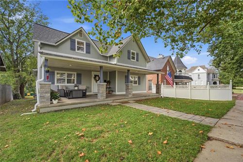 107 Wea St, Paola, KS, 66071-1731 | Card Image