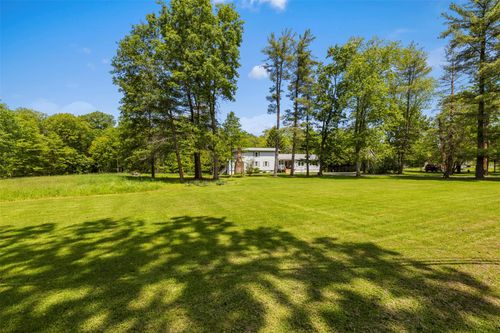 2410 Bruynswick Rd, Wallkill, NY, 12589-3259 | Card Image