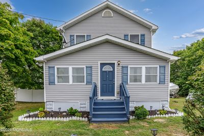 18 Birdsall Street, House other with 6 bedrooms, 3 bathrooms and null parking in Barnegat NJ | Image 1